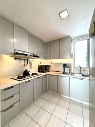 The Esparis (D18), Condominium #604709791